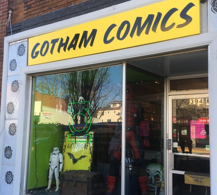 gotham-comics-toys-photo